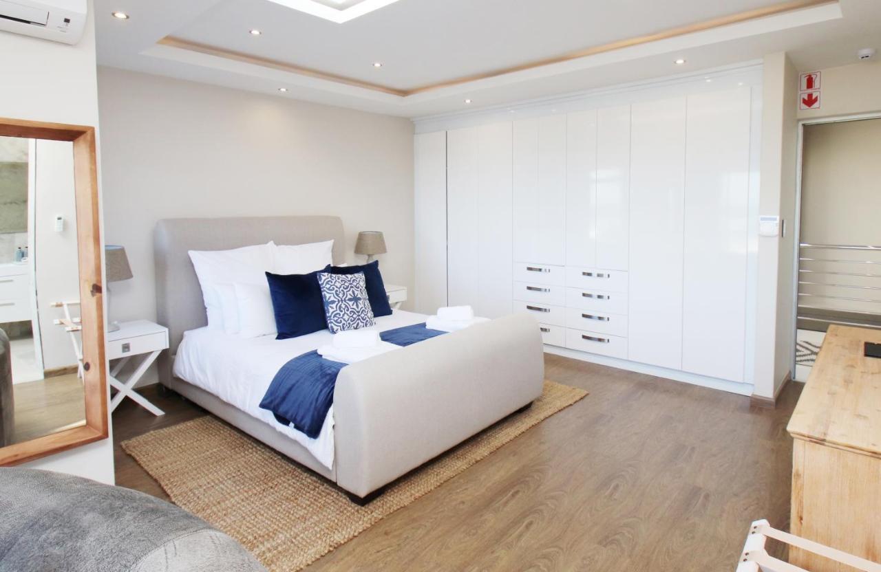 Bed & Breakfast C' La Vie Luxury 4*