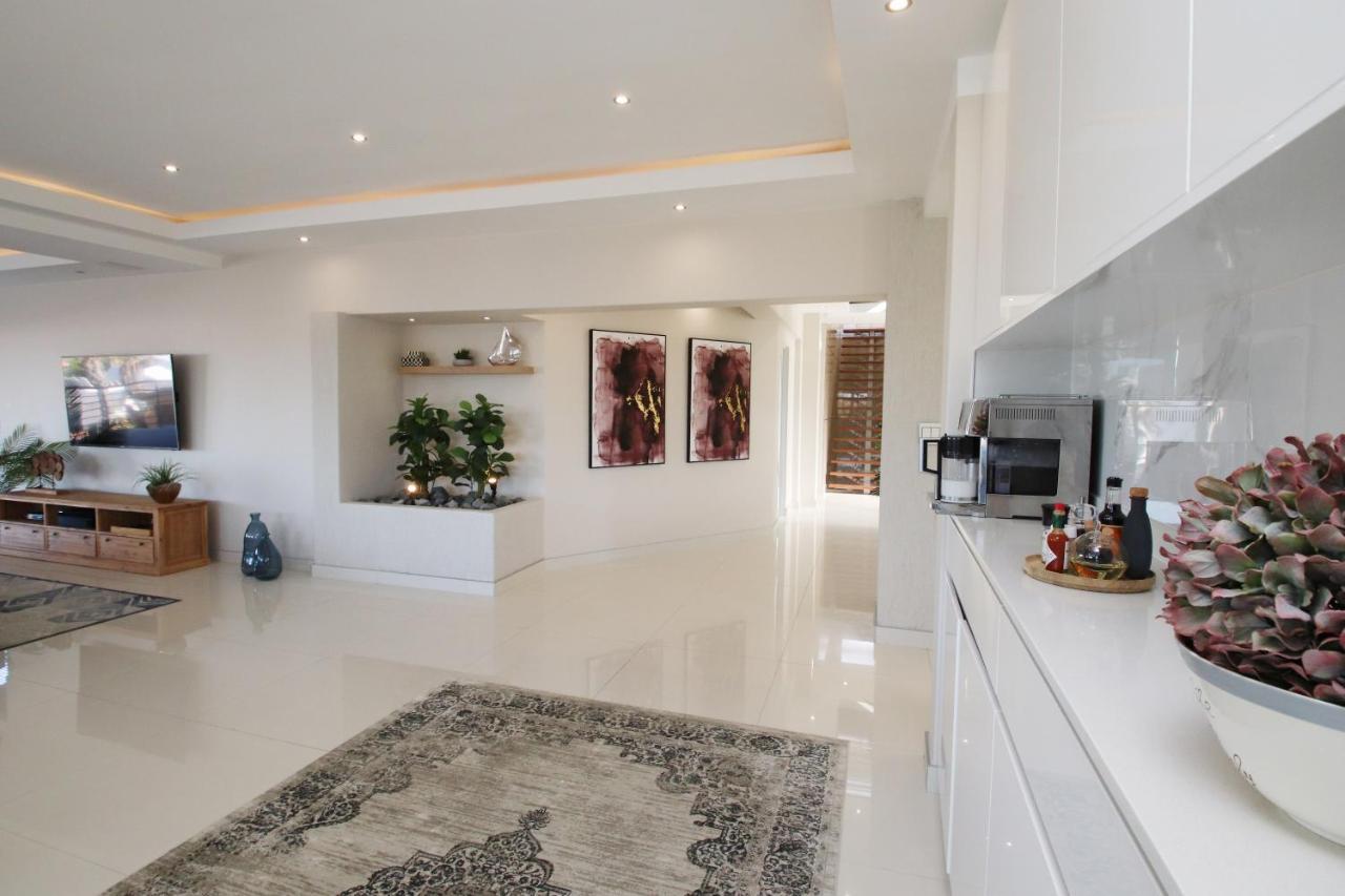 Bed & Breakfast C' La Vie Luxury Melkbosstrand